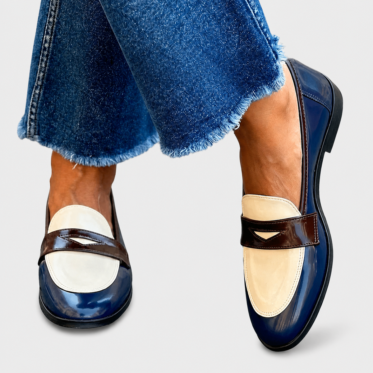 Claudia™ | Mocasines a Contraste