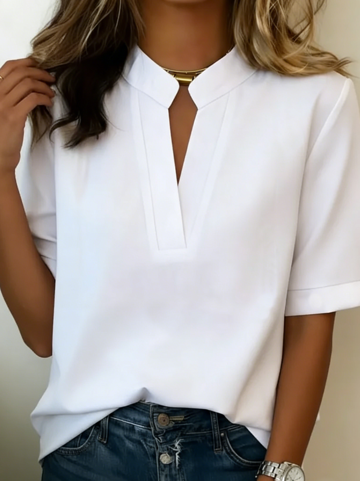 Carlota | Blusa Chic de Cuello en V Fresca para el Verano