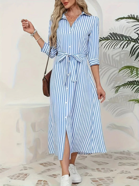 Odette | Vestido Camisero Midi de Rayas Azules con Botonadura