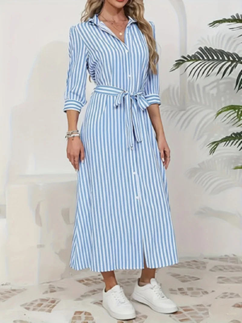 Odette | Vestido Camisero Midi de Rayas Azules con Botonadura