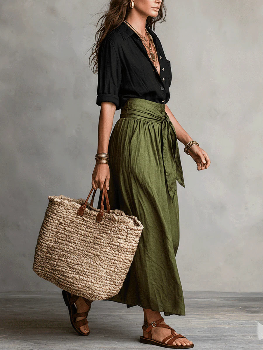 Rocío | Conjunto de Dos Piezas: Top Negro y Falda Midi Verde Oliva